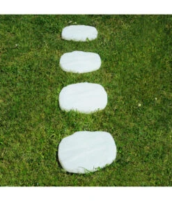 Farmet Kunststoff-Trittsteine Fluoreszierend, Ca. B36/H3/T30 Cm, 4er-Set -Günstig Gartenbedarf 4181624 WE DE 002 TrittsteineSETMIT4STueCKENFLUORESZIERENDWEISS